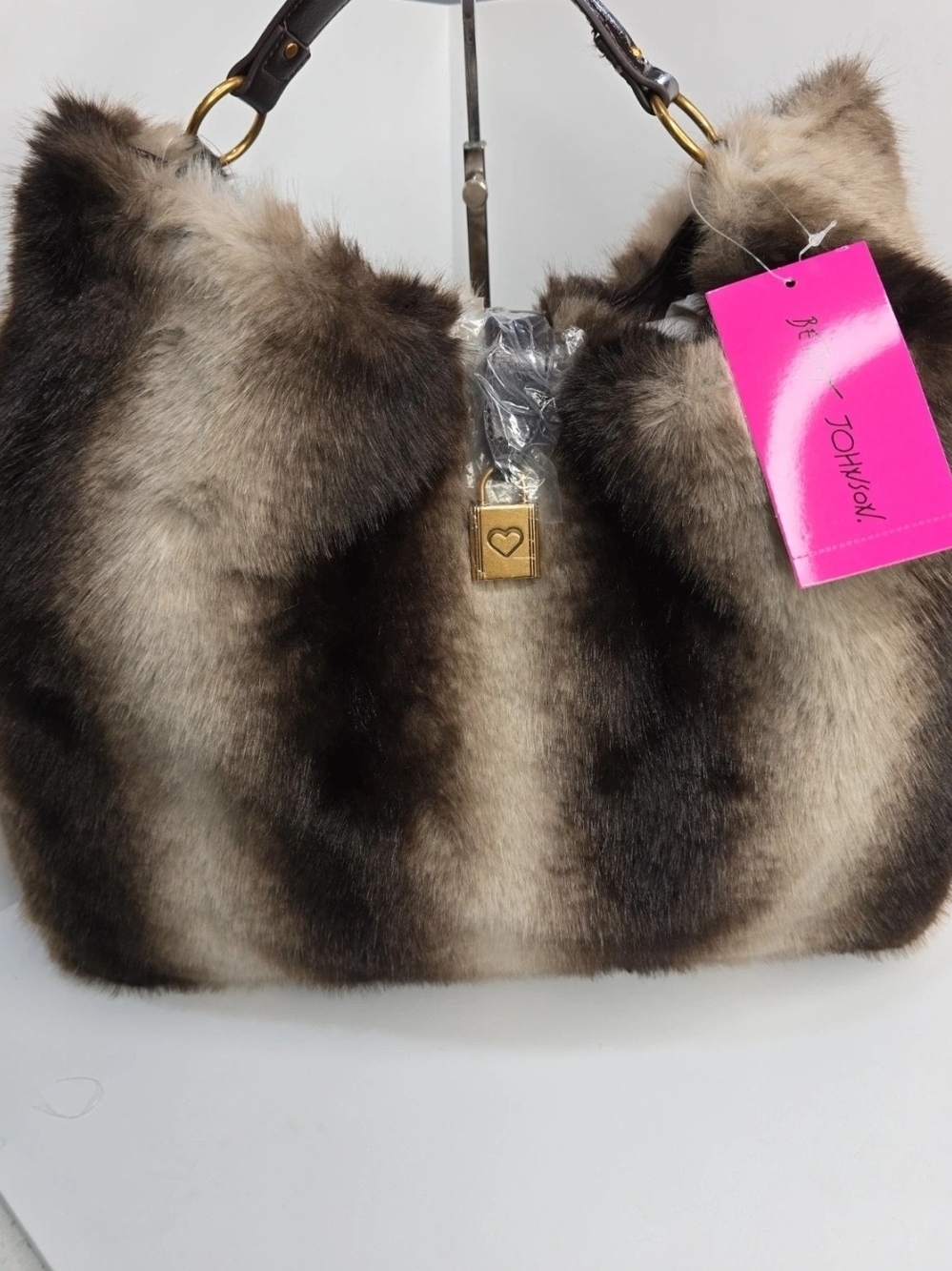 👉✨️ Betsey Johnson Xotelly  Brown Faux Fur Shoulder Bag with Gold Heart Lock